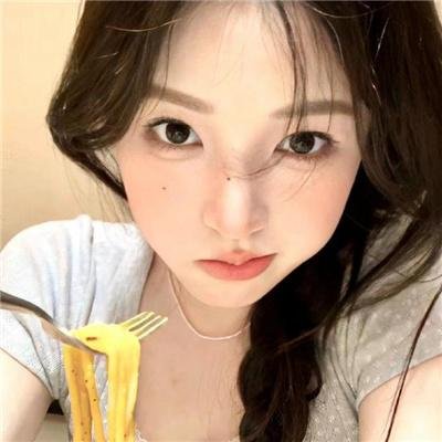 看不见的枕边人封面